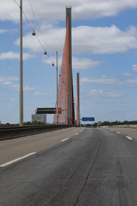 Gesperrte Friedrich-Ebert-Brücke/Nordbrücke in Bonn
