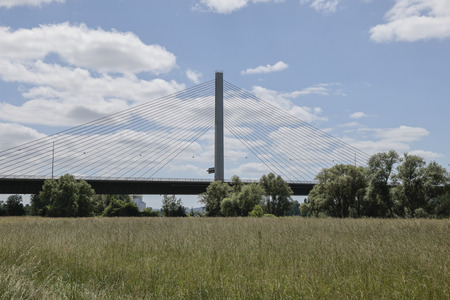 Gesperrte Friedrich-Ebert-Brücke/Nordbrücke in Bonn