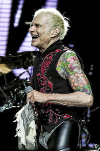 Konzert von David Lee Roth in Huntingson