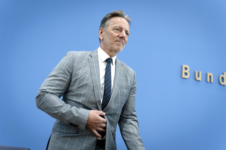 Bundespressekonferenz 'Vorstellung der Statistik politisch motivierter Kriminalität 2025' in Berlin