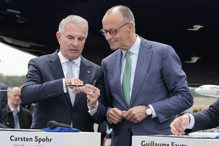 Eröffnungsrundgang auf der ILA 2026 in Berlin