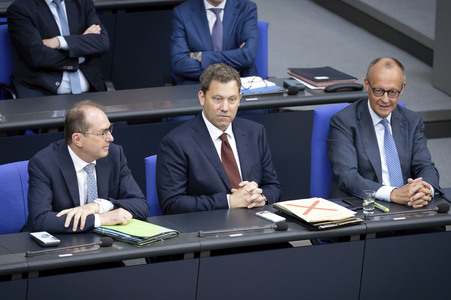 83. Sitzung des Deutschen Bundestages in Berlin
