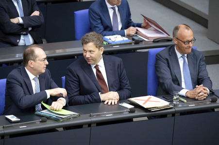 83. Sitzung des Deutschen Bundestages in Berlin