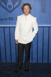Season 5 Premiere 'The Bear' in New York