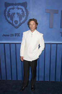 Season 5 Premiere 'The Bear' in New York