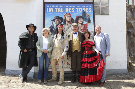 Pressekonferenz 'Im Tal des Todes' in Bad Segeberg