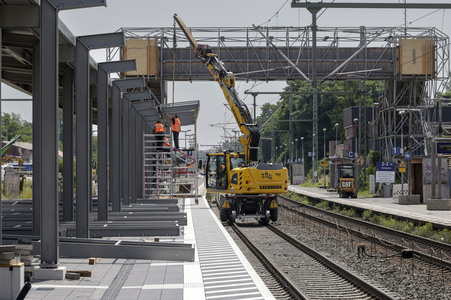 Symbolfoto Erneuerung Deutsche Bahn