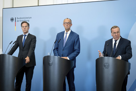 Pressekonferenz nach der Sitzung des Bundeskabinetts in Berlin