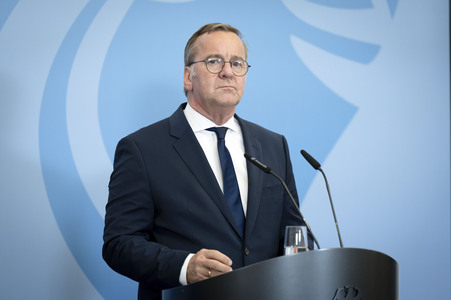 Pressekonferenz nach der Sitzung des Bundeskabinetts in Berlin