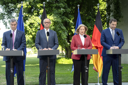 Pressekonferenz zu den Ergebnissen des Koalitionsausschusses in Berlin