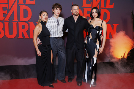 Filmpremiere 'Evil Dead Burn' in Paris