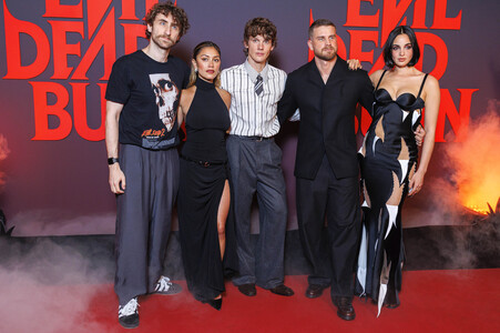 Filmpremiere 'Evil Dead Burn' in Paris