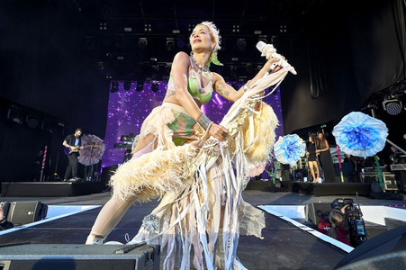 Konzert von Rita Ora in Wolfsburg