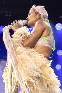 Konzert von Rita Ora in Wolfsburg