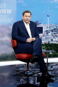 ARD-Sommerinterview mit Lars Klingbeil in Berlin