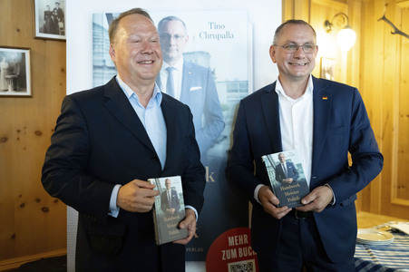 Buchpräsentation von Tino Chrupalla in Berlin