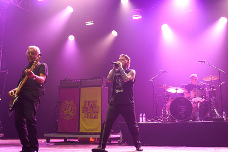 Konzert von den Sex Pistols feat. Frank Carter in München