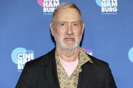 Verleihung der 'Gläsernen Leinwand' an Roland Emmerich in Hamburg