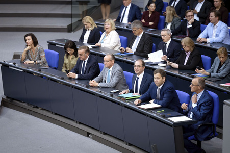 89. Sitzung des Deutschen Bundestages in Berlin