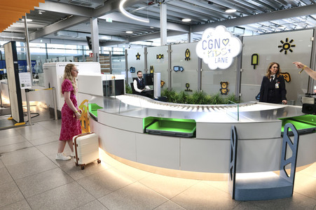 Sicherheitskontrolle am Flughafen Köln/Bonn