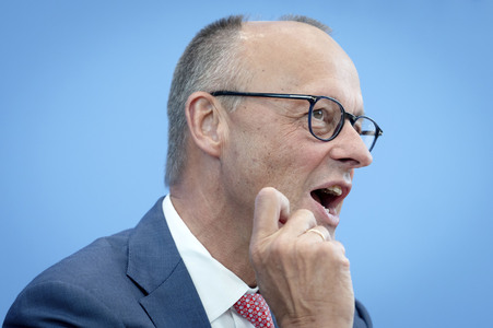 Bundespressekonferenz 'Aktuelle Themen der Innen- und Außenpolitik' in Berlin