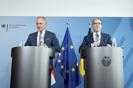 Pressestatement von Gerhard Karner und Alexander Dobrindt in Berlin
