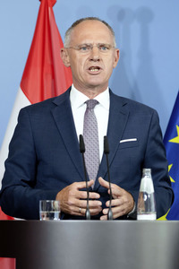Pressestatement von Gerhard Karner und Alexander Dobrindt in Berlin