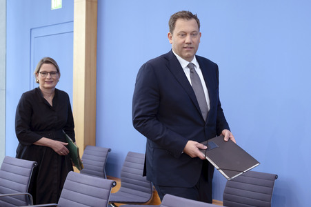 Bundespressekonferenz 'Vorstellung des Aktionsplans zur Bekämpfung von Steuer- und Finanzkriminalität' in Berlin