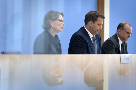 Bundespressekonferenz 'Vorstellung des Aktionsplans zur Bekämpfung von Steuer- und Finanzkriminalität' in Berlin
