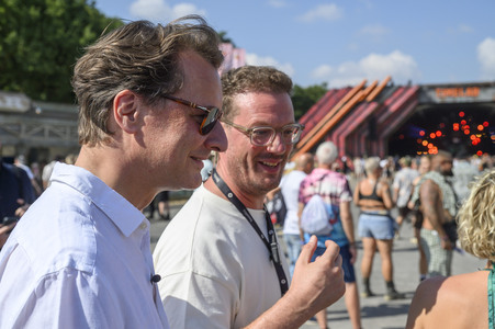 Hendrick Wüst besucht das Parookaville in Weeze