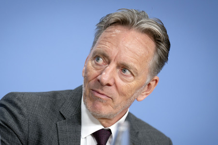 Bundespressekonferenz 'Bundeslagebild Sexualdelikte zum Nachteil von Kindern und Jugendlichen 2025' in Berlin