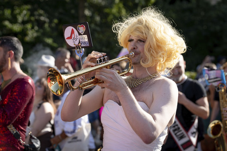 Drag March beim 48. Christopher Street Day 2026 in Berlin