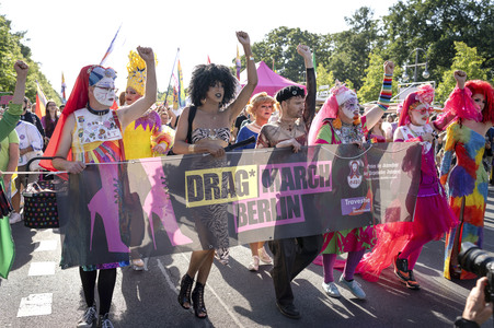 Drag March beim 48. Christopher Street Day 2026 in Berlin