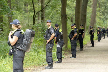 Nach dem Terroranschlag beim 48. Christopher Street Day 2026 in Berlin