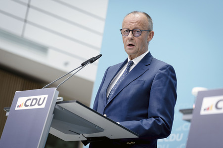 Pressekonferenz mit Friedrich Merz in Berlin
