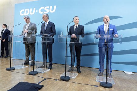 Sondersitzung der CDU/CSU-Bundestagsfraktion in Berlin