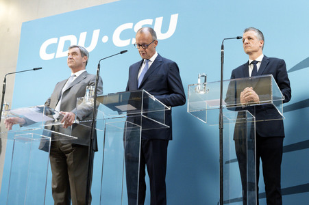 Sondersitzung der CDU/CSU-Bundestagsfraktion in Berlin