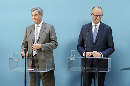 Sondersitzung der CDU/CSU-Bundestagsfraktion in Berlin