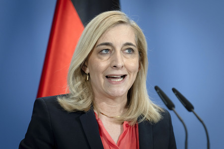 Pressekonferenz zur Reform des Rechts der Nachrichtendienste in Berlin