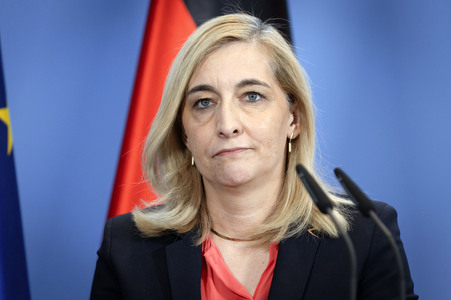 Pressekonferenz zur Reform des Rechts der Nachrichtendienste in Berlin