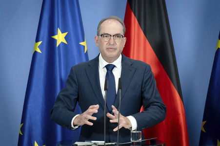 Pressekonferenz zur Reform des Rechts der Nachrichtendienste in Berlin