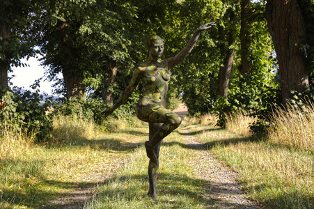 NATURE ART: Lindenallee / Linden Avenue Bodypainting