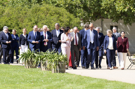 Kabinettsklausur im Schloss Neuhardenberg