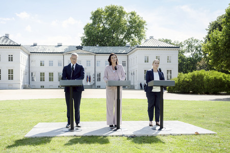 Kabinettsklausur im Schloss Neuhardenberg