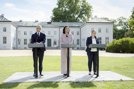 Kabinettsklausur im Schloss Neuhardenberg