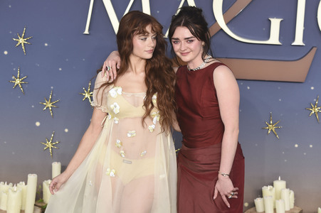 Filmpremiere 'Practical Magic 2 - Zauberhafte Schwestern' in London
