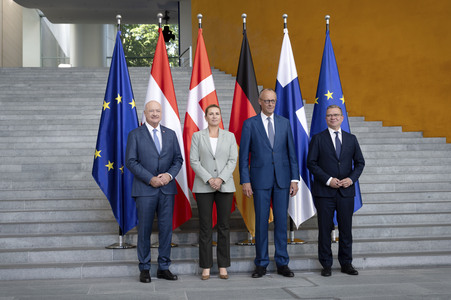 Treffen des Bundeskanzlers und der Staats- und Regierungschefs der Like-Minded Staaten in Berlin