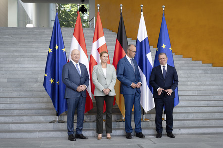 Treffen des Bundeskanzlers und der Staats- und Regierungschefs der Like-Minded Staaten in Berlin