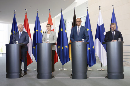 Treffen des Bundeskanzlers und der Staats- und Regierungschefs der Like-Minded Staaten in Berlin