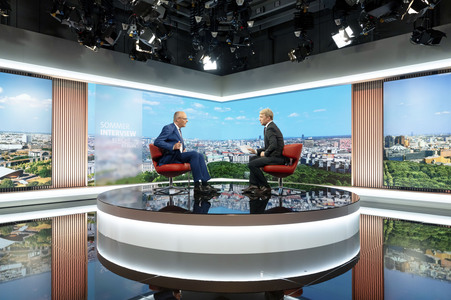 ARD-Sommerinterview mit Friedrich Merz in Berlin